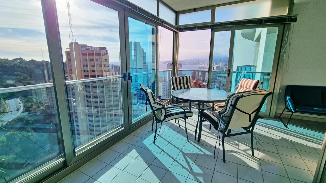 Skyline 14 Large And Sunny All-Day Balcony With Stunning Sea Views Benidorm Exterior foto