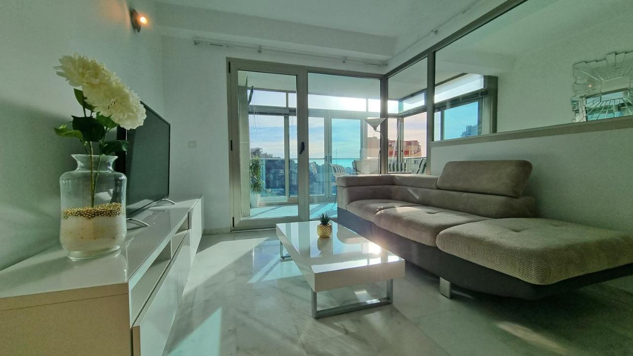 Skyline 14 Large And Sunny All-Day Balcony With Stunning Sea Views Benidorm Exterior foto